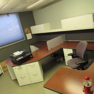 14' X 8' Full Office, 2 Station Desk Set With Wall ...