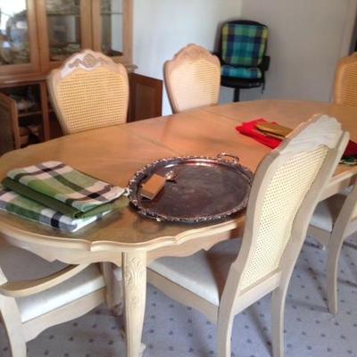 Light Oak Table & Chairs