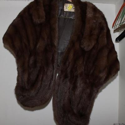 Vintage fur stole/collar
