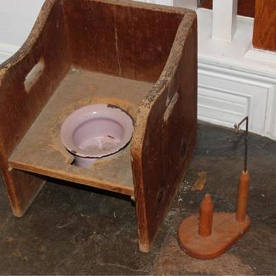 Antique child's chamber pot seat
