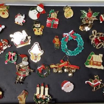 Holiday Pins Collection $1