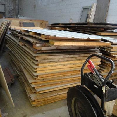 Large Lot Of 1/2 Inch Ply Wood