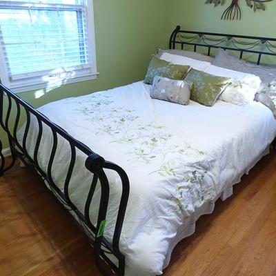 Imported Headboard and Footboard Bed Queen Size wi ...