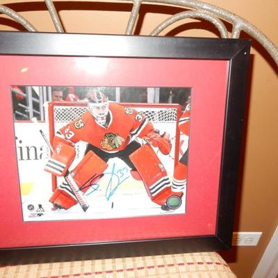 BUY IT NOW  $45,95 Blackhawks, Scott Darling Signed and Framed Autograph  size is 16 x 13