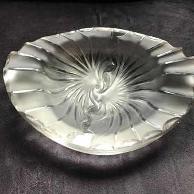 Lalique Cendrier  87.â€” (as is)