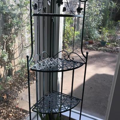     Moss Green Folding Metal Corner Shelf
                               90.â€”