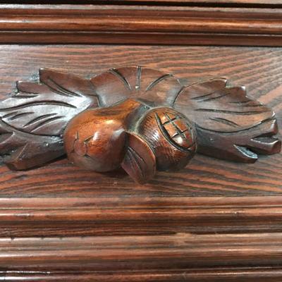           Three Drawer Chest (pull detail)