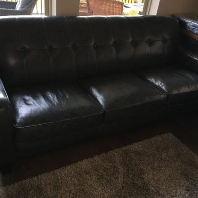 avocado leather sofa less then 6 months old 