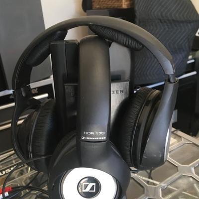 HDR 170 Wireless headphones