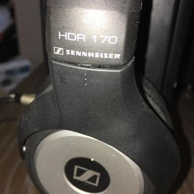 HDR 170 wireless headphones