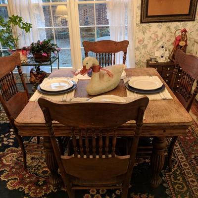 Old Farm table with 4 chairs with leather seat 
