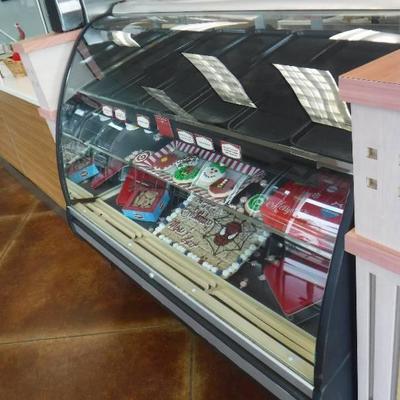 60" curved glass pastry display case 115v with hum ...