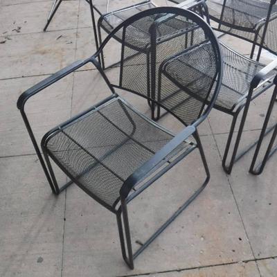 6 outdoor metal chairs