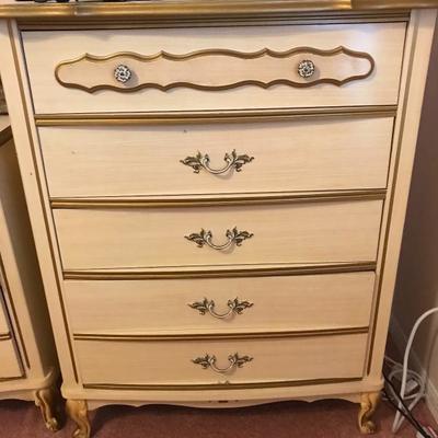 Chest of drawers 41.5 t 