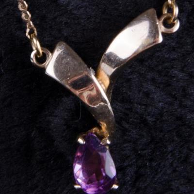  Gold & amethyst necklace  http://www.ctonlineauctions.com/detail.asp?id=671768