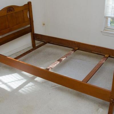 Pair of Twin Size Handmade Cherry Wood Beds  http://www.ctonlineauctions.com/detail.asp?id=671890