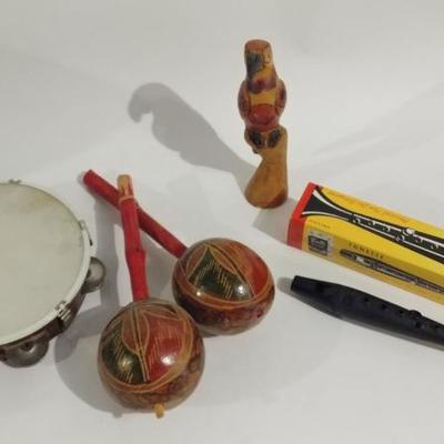  Musical Collection   http://www.ctonlineauctions.com/detail.asp?id=671761
