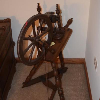 vintage spinning wheel