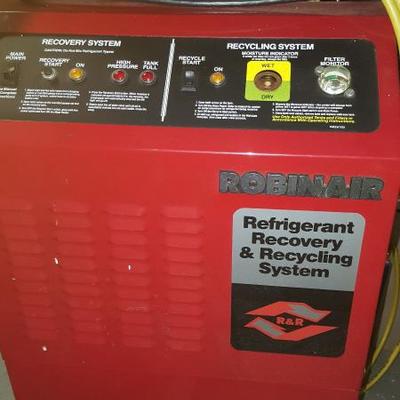 RobinAir coolant recycling unit