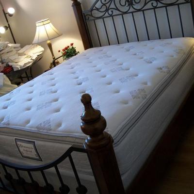 Ashley Queen Bed showing mattress