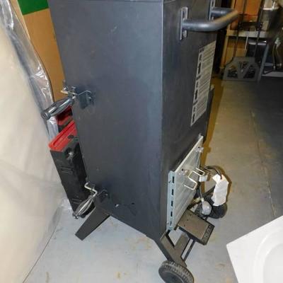 Shop Master Forge 20-lb Cylinder Piezo Ignition Ga ...