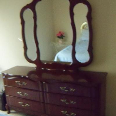 Beautiful dresser and mirror