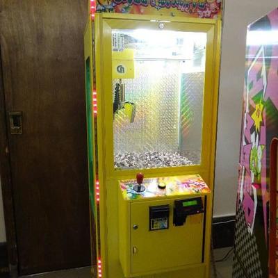 Coastal Amusement Sweet Shoppe Arcade Game