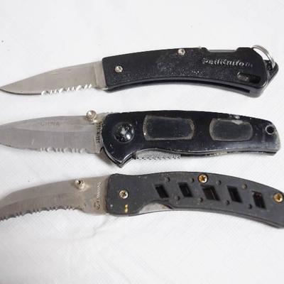 Set of 3 Assorted Black Pocket Knives- Great Bundl ...
