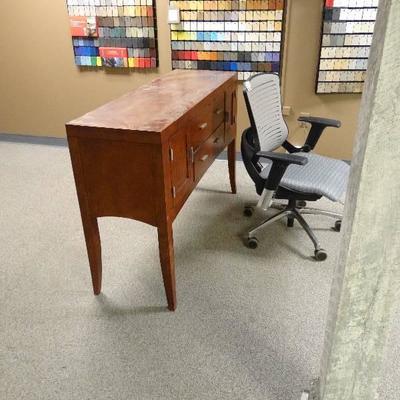 Office Chair and Table
