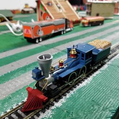 HO Scale Steam Engine Fully Functioning See Video