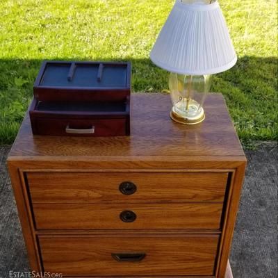 HCC115 Night Stand, Lamp and Electronics Caddy
