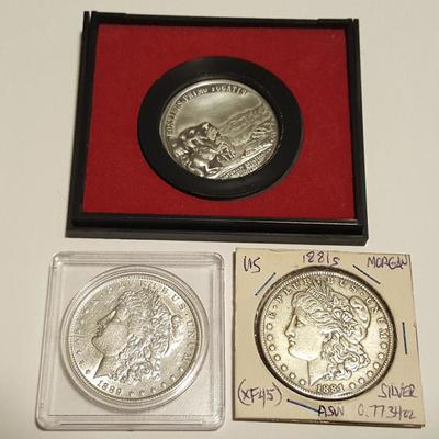 HCC008 1881 & 1889 US Morgan Silver Dollars & Washington Medal
