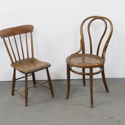 Group Of 2 Vintage Side Chairs