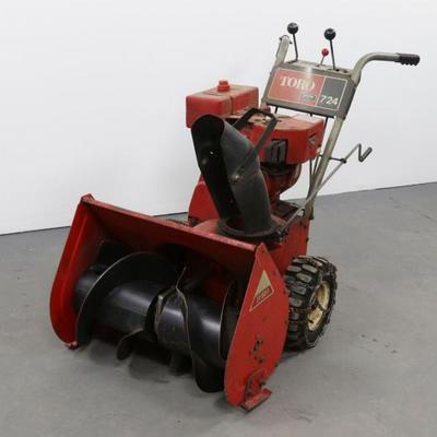 Toro 24â€ Wide Snow Blower	