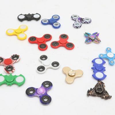 Group Of 15 Fidget Spinner Toys	