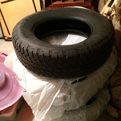 ASKING $325 FOR FOUR SNOW TIRES P255/70R18