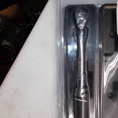 1/4 Drive Husky Torque Wrench