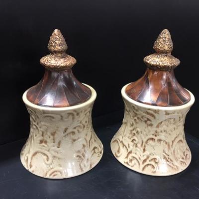 Decorative canisters