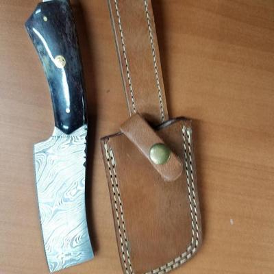 8 1/2" Damascus full tang hunting knife