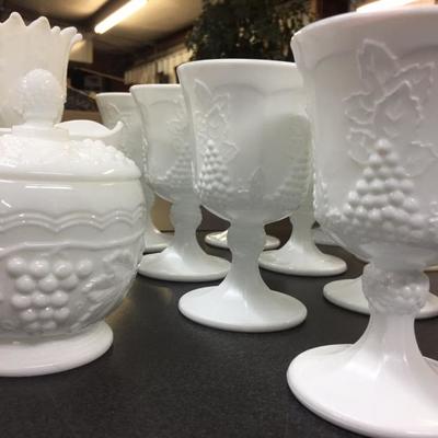 Milk glass lot