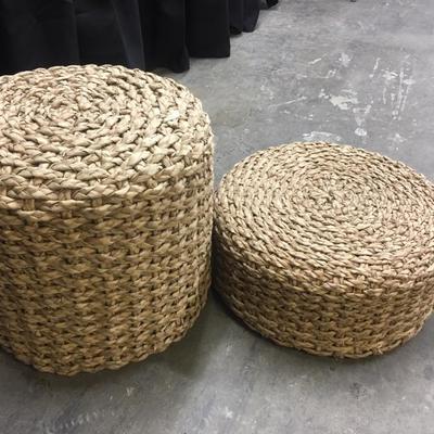 Pouf set