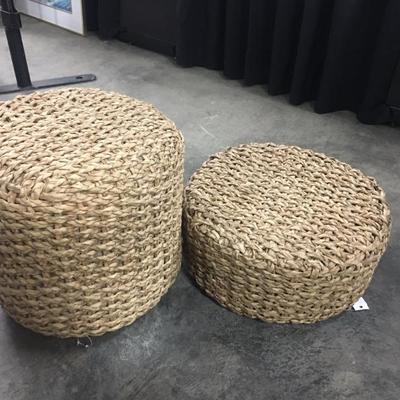 Pouf set