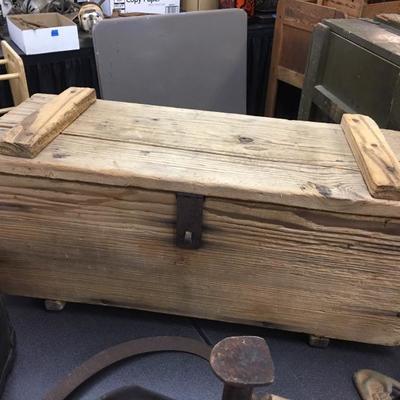 Wood crate