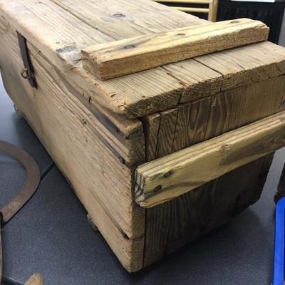 Wood crate