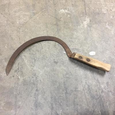 Hand scythe