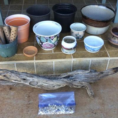 JYR011 Gardening Enthusiast - Ceramic Planters & More
