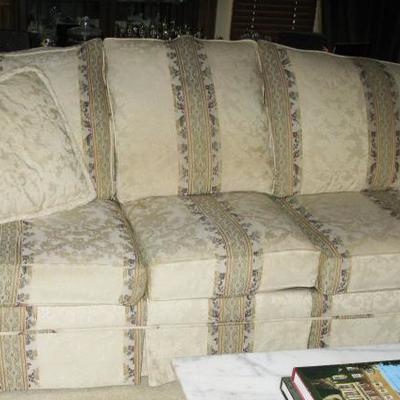Couch and loveseat BUY IT NOW COUCH $ 125.00