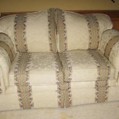 nice couch and loveseat set BUY IT NOW  $ 125.00 FOR COUCH