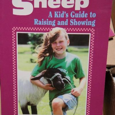 1- Knitting Book, 1- Kids Guide Book.