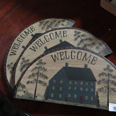 3- wood half round Welcome Signs